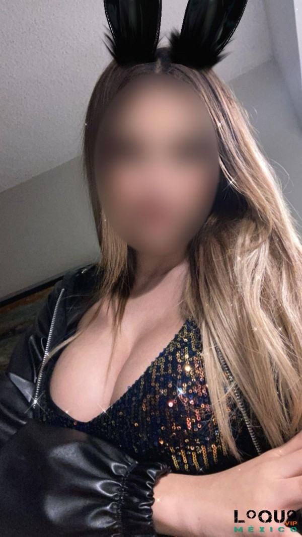 Putas Nuevo León: Hola! Soy Cris una escort teen de 19 años amateur iniciando en monterrey