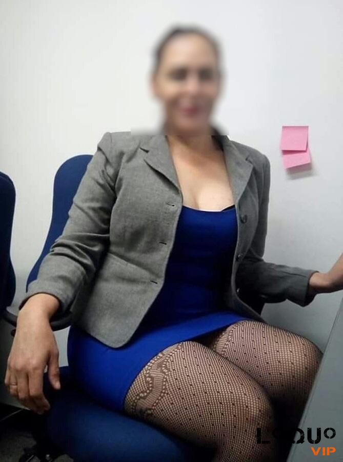 Putas Puebla: Saliendo de la Ofi, paso a bañarme y Disponible