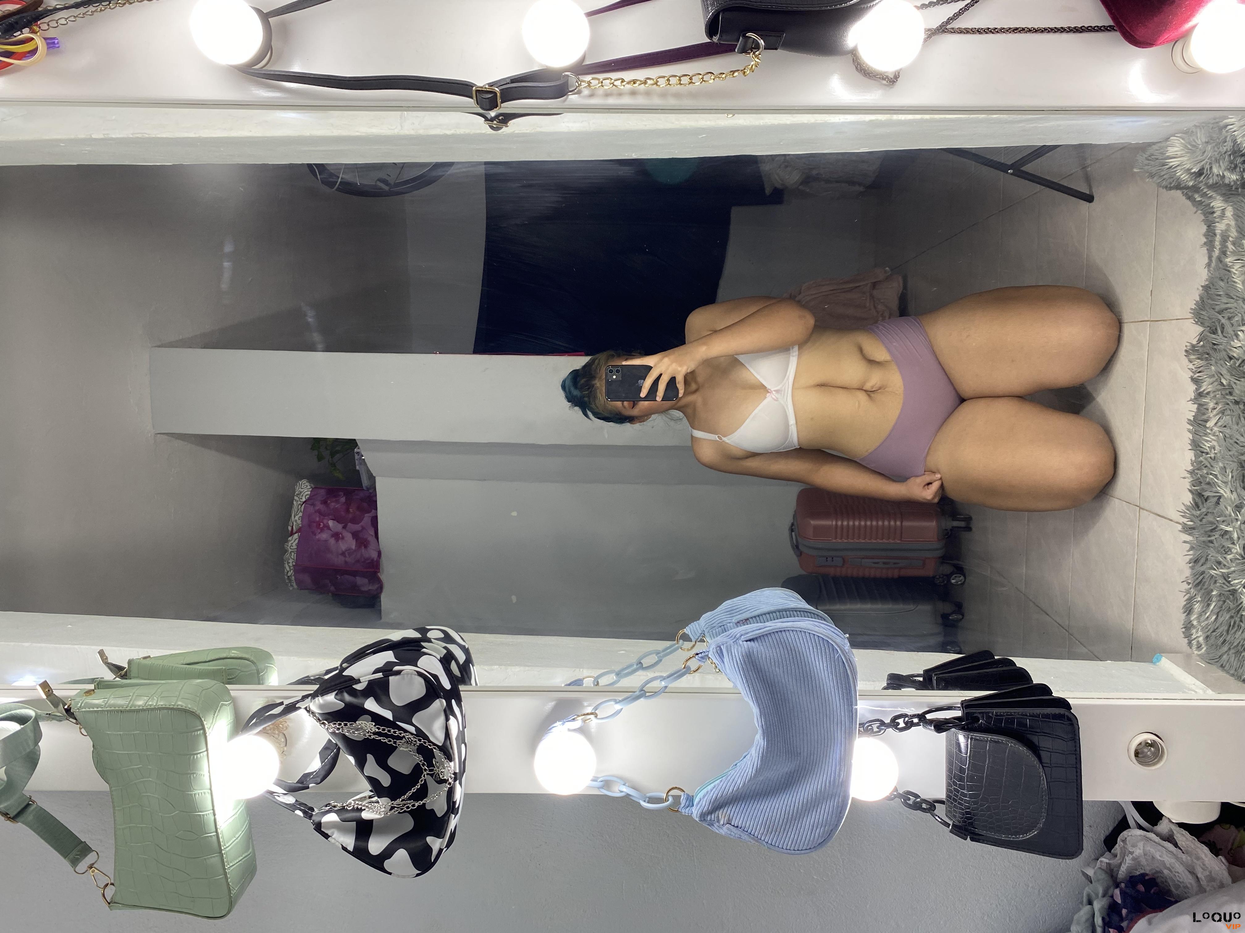 Putas Veracruz: Amelia chica bonita nalgona y delgada