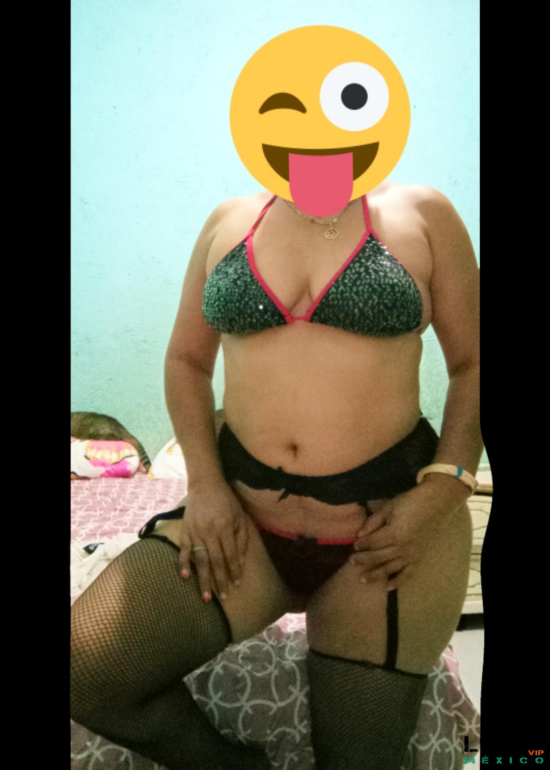 Putas Quintana Roo: Hola papito    700 con oral natural en mi lugar 350 y 500  básico