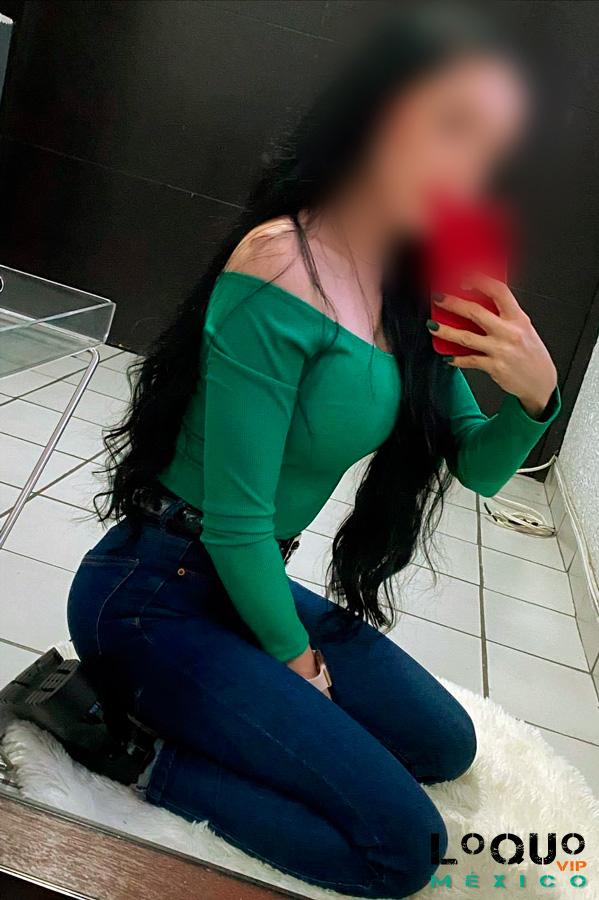 Putas Jalisco: Paula, Tengo los ojos llenos de ganas de morderte.
