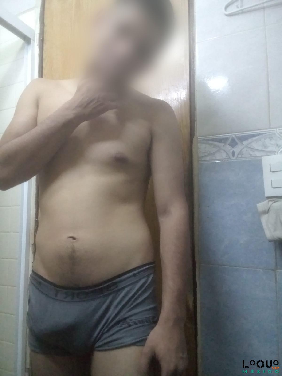 Gigolós Jalisco: Moises, La extrema seducción colinda, probablemente, con el horror.