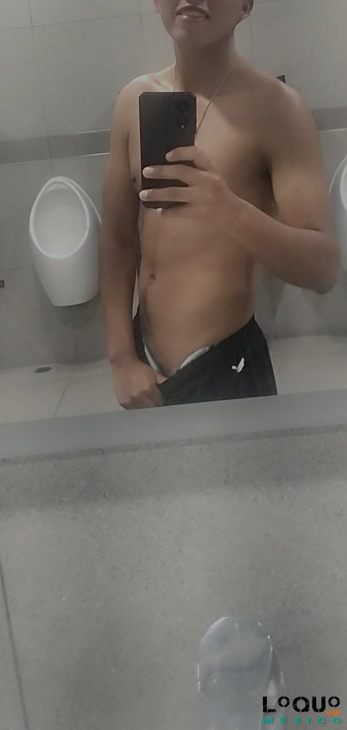Contactos Chiapas: Joven apuesto delgado 22 años
