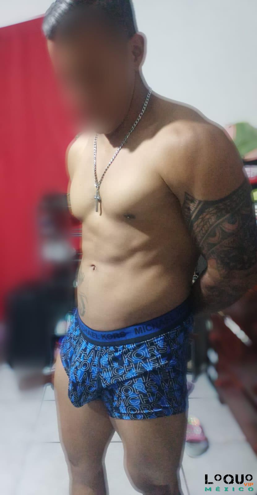 Gigolós Jalisco: Jeremy,Mi cama está llena de buenas intenciones y de muy malas ideas.