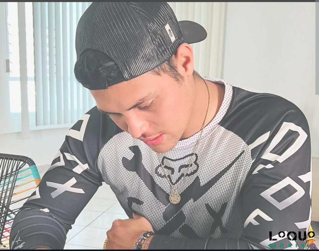Escorts Gay Chiapas: KELVIN CHAVO GUAPETÓN MACHITO DEPORTIVO VERGUDO SERVICIO SEXUAL A AMBOS SEXOS