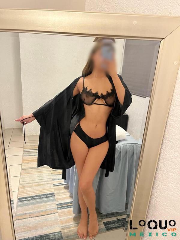 Putas Nuevo León: Soy Romina joven delgada nalgona bonito rostro