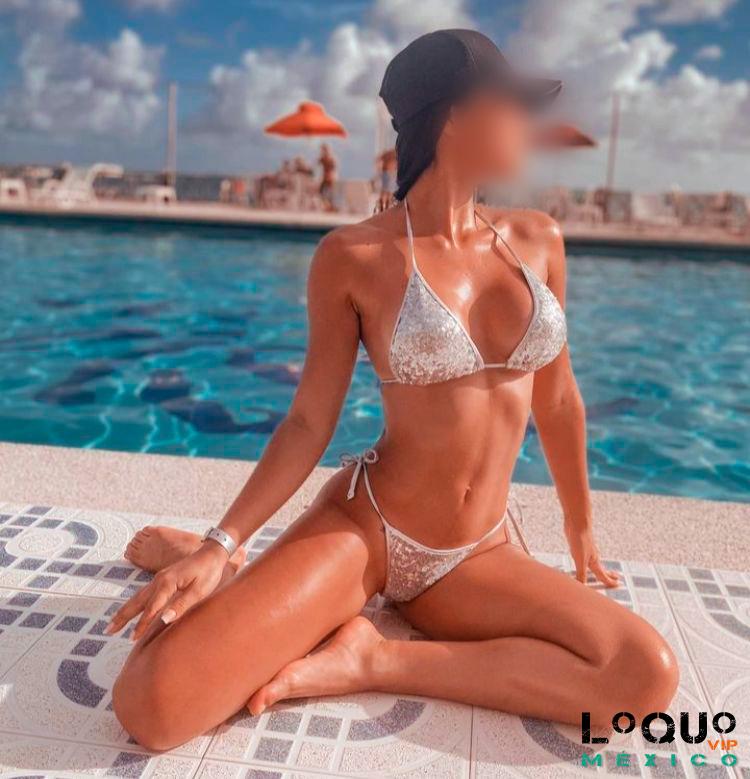 Putas Nuevo León: Carol – Escort y Modelo Universitaria Petite en Monterrey - Monterrey