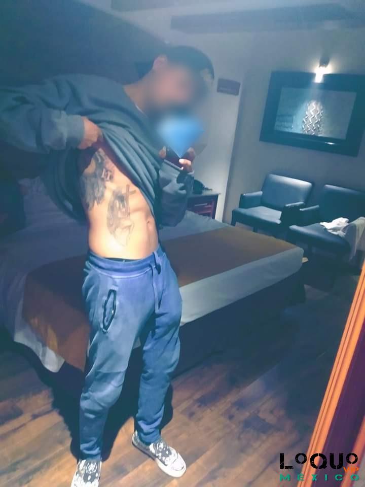 Gigolós Jalisco: Zadquiel, sin ser navidad, te quiero de regalo