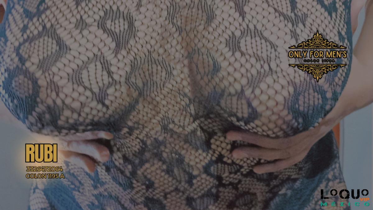 Putas Jalisco: Rubi una morena imponente con curvas que desafían la imaginación