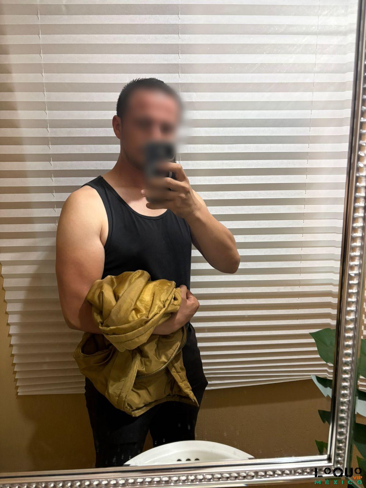 Gigolós Jalisco: Ulises, esta noche embriaguemos nuestros cuerpos